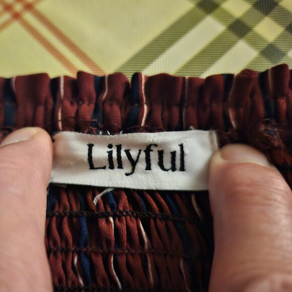 Lilyful Tube Top Long Ruffled Open Sleeves Ruched Gathered Stretch Size S Small - Picture 4 of 5